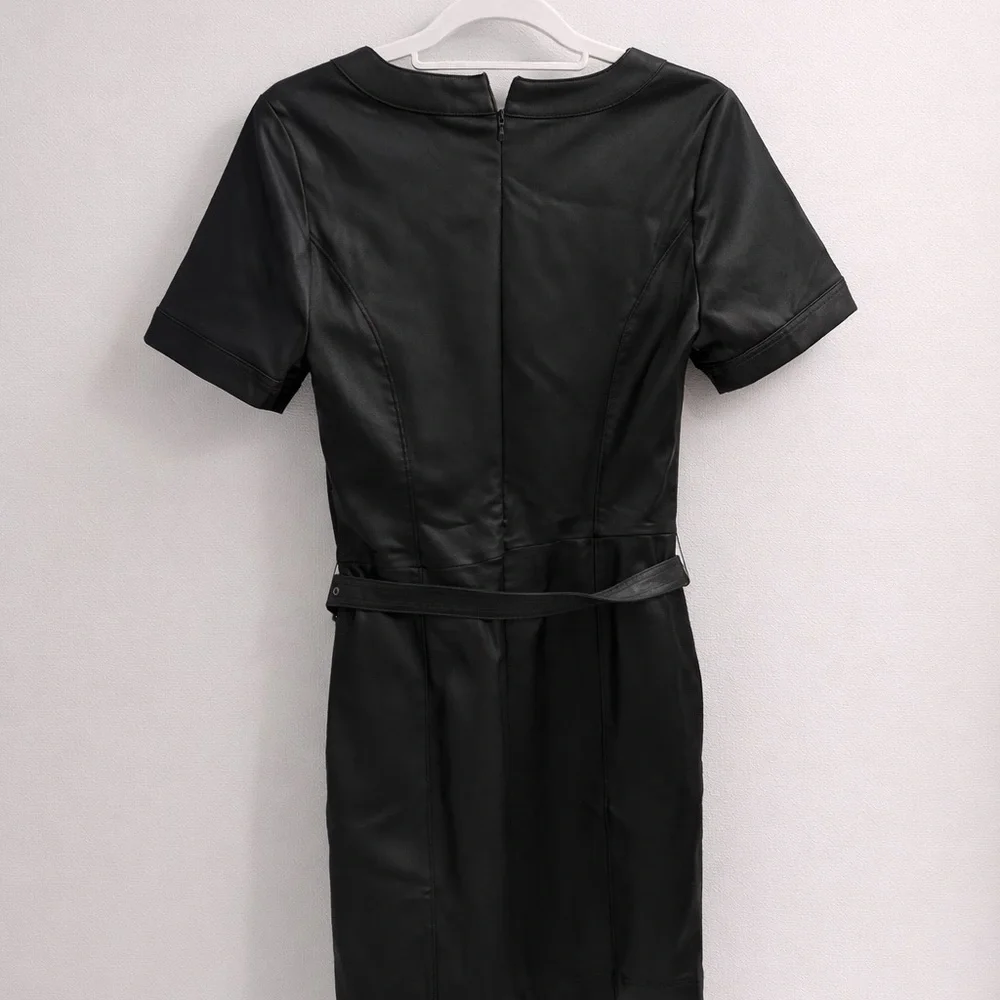 White House Black Market Black Faux Leather Sheath Dress Size 6 NWT - Picture 6 of 6